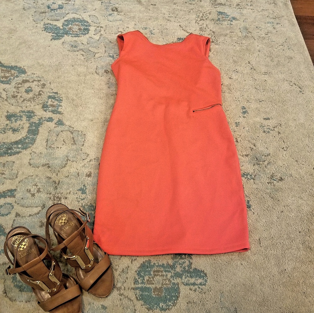 Tangerine Body Central dresd - Picture 4 of 6